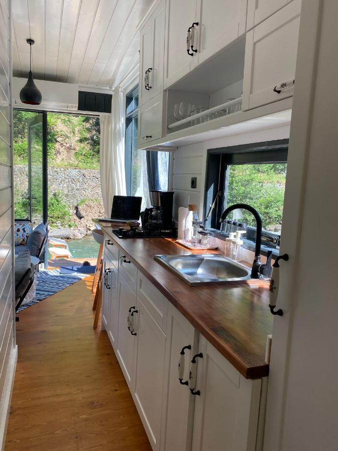 Hotel Vagona Tiny House à Rize Extérieur photo